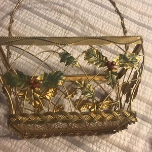 Set of 2 Metal Christmas Baskets